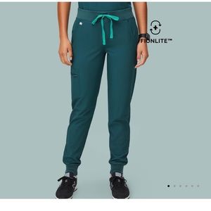 NWT FIGS joggers Zamora Caribbean blue